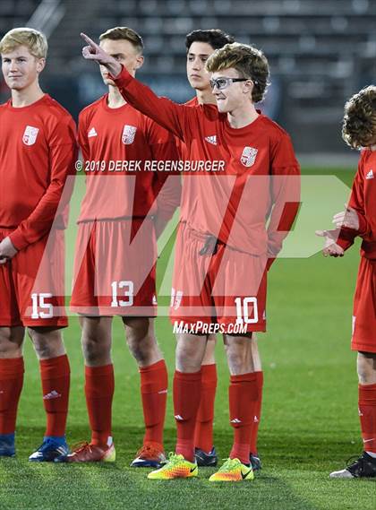 Thumbnail 1 in Regis Jesuit vs Broomfield (CHSAA 5A Final)  photogallery.