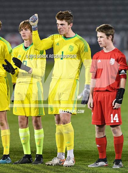 Thumbnail 3 in Regis Jesuit vs Broomfield (CHSAA 5A Final)  photogallery.