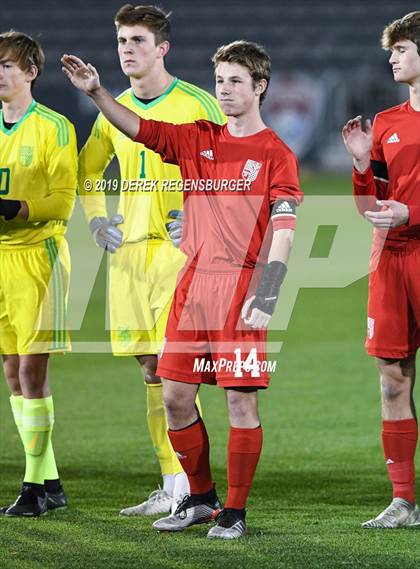 Thumbnail 3 in Regis Jesuit vs Broomfield (CHSAA 5A Final)  photogallery.