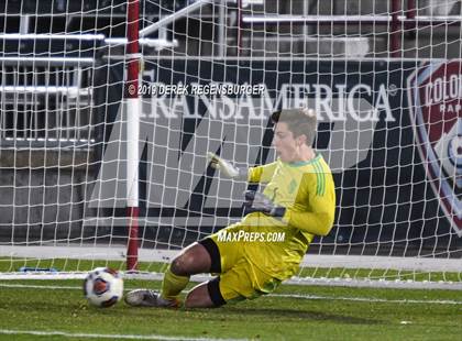 Thumbnail 3 in Regis Jesuit vs Broomfield (CHSAA 5A Final)  photogallery.