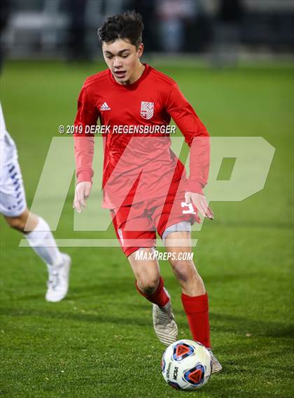 Thumbnail 3 in Regis Jesuit vs Broomfield (CHSAA 5A Final)  photogallery.