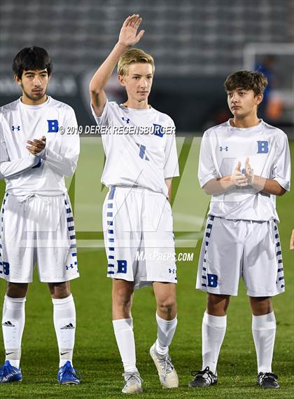 Thumbnail 2 in Regis Jesuit vs Broomfield (CHSAA 5A Final)  photogallery.