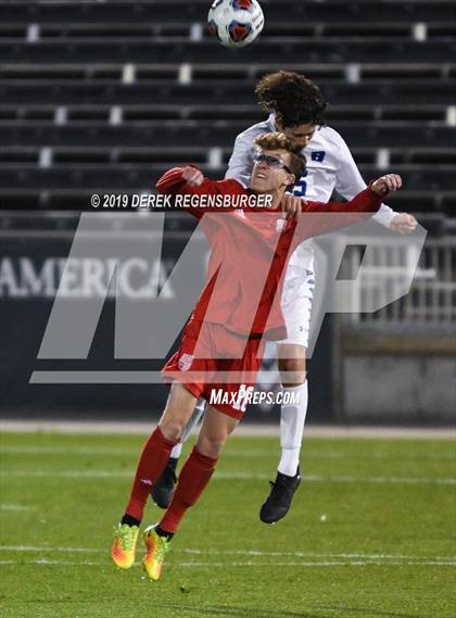 Thumbnail 3 in Regis Jesuit vs Broomfield (CHSAA 5A Final)  photogallery.