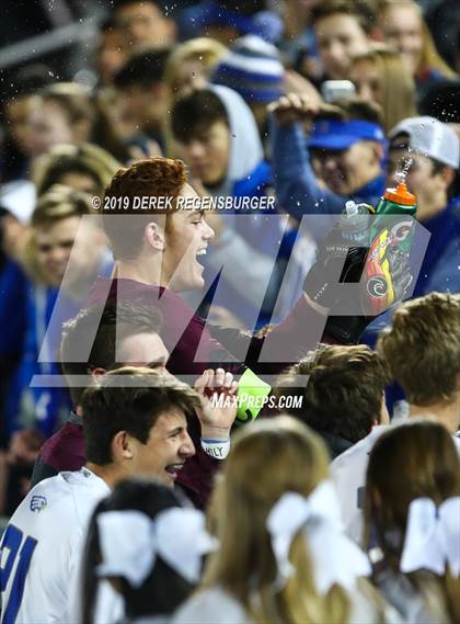 Thumbnail 3 in Regis Jesuit vs Broomfield (CHSAA 5A Final)  photogallery.