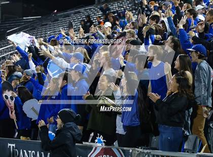 Thumbnail 2 in Regis Jesuit vs Broomfield (CHSAA 5A Final)  photogallery.