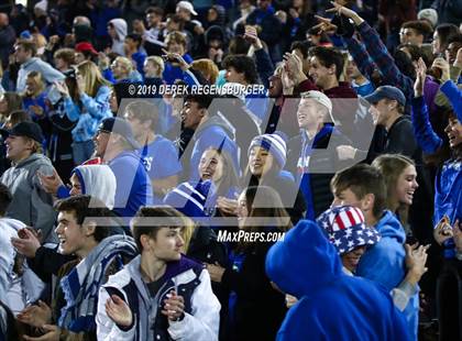 Thumbnail 1 in Regis Jesuit vs Broomfield (CHSAA 5A Final)  photogallery.