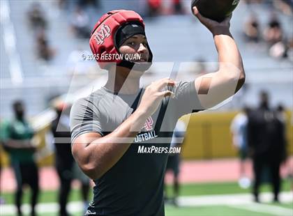 Thumbnail 2 in Inglewood vs. Mater Dei - Game 2  (LB Poly Legends 7x7) photogallery.