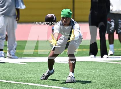 Thumbnail 1 in Inglewood vs. Mater Dei - Game 2  (LB Poly Legends 7x7) photogallery.