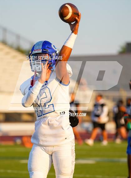 Thumbnail 2 in Bishop Gorman @ Hamilton photogallery.