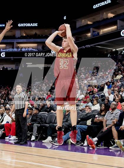 Thumbnail 1 in Esperanza vs Moreau Catholic (CIF State D2 Final) photogallery.