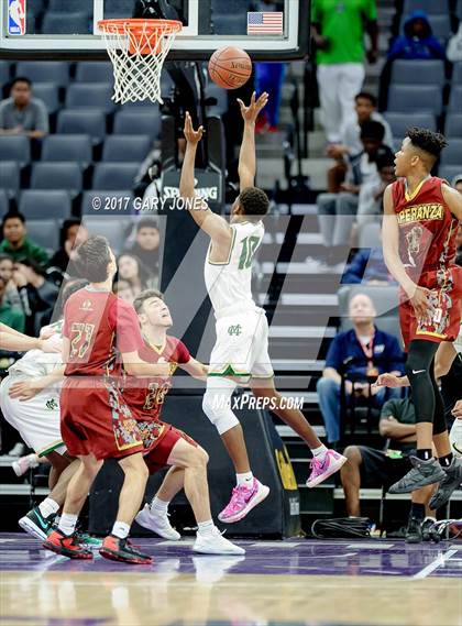 Thumbnail 3 in Esperanza vs Moreau Catholic (CIF State D2 Final) photogallery.