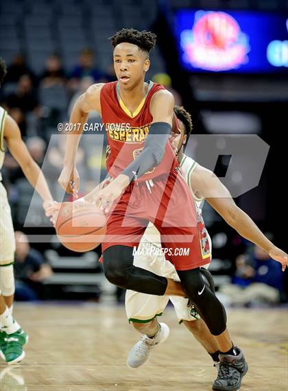 Thumbnail 2 in Esperanza vs Moreau Catholic (CIF State D2 Final) photogallery.