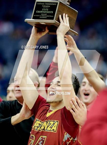 Thumbnail 3 in Esperanza vs Moreau Catholic (CIF State D2 Final) photogallery.