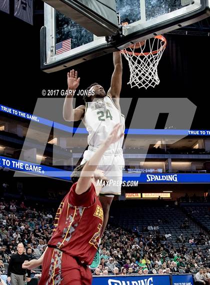 Thumbnail 1 in Esperanza vs Moreau Catholic (CIF State D2 Final) photogallery.