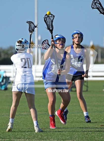 Thumbnail 3 in Out-of-Door Academy vs  Barron Collier (Pre-season Showcase) photogallery.