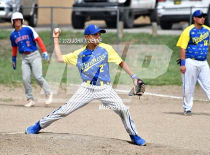 Thumbnail 1 in Penasco @ McCurdy photogallery.