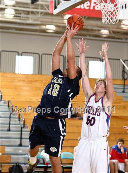 Thumbnail 3 in Second Baptist vs Westlake (McDonald's Texas Invitational) photogallery.