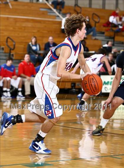 Thumbnail 2 in Second Baptist vs Westlake (McDonald's Texas Invitational) photogallery.