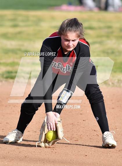 Thumbnail 3 in Glendora @ Bonita photogallery.