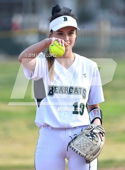 Thumbnail 3 in Glendora @ Bonita photogallery.
