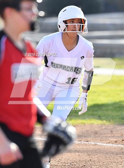Thumbnail 3 in Glendora @ Bonita photogallery.