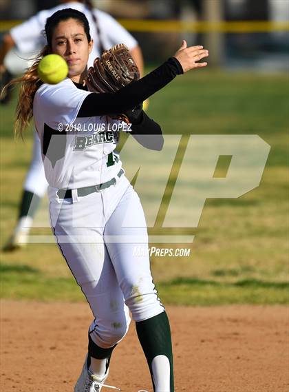 Thumbnail 1 in Glendora @ Bonita photogallery.