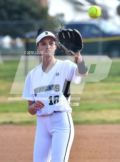 Thumbnail 1 in Glendora @ Bonita photogallery.