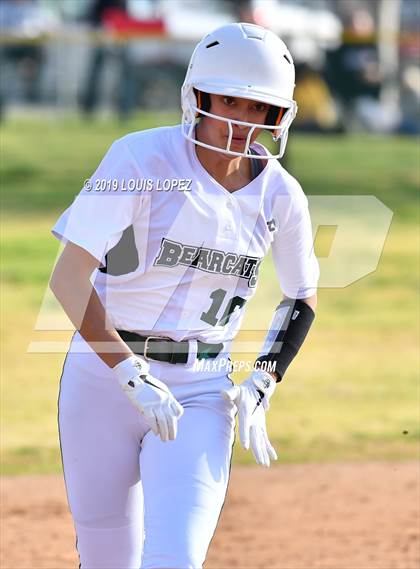 Thumbnail 3 in Glendora @ Bonita photogallery.