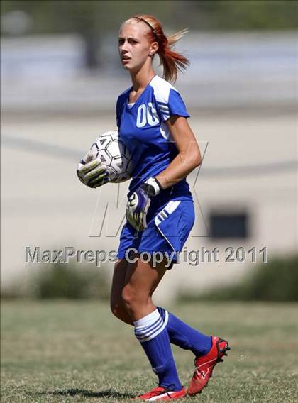 Thumbnail 1 in Cleveland vs. Greeneville (Bearden Invitational) photogallery.