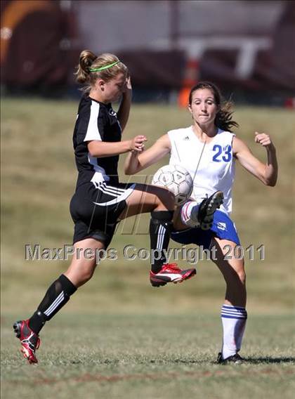 Thumbnail 1 in Cleveland vs. Greeneville (Bearden Invitational) photogallery.