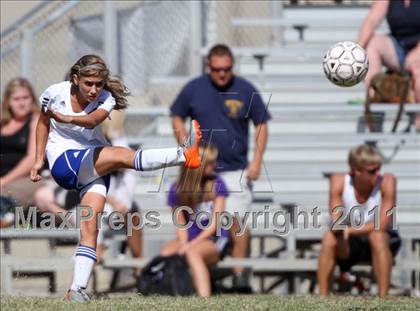 Thumbnail 3 in Cleveland vs. Greeneville (Bearden Invitational) photogallery.