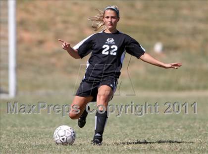 Thumbnail 3 in Cleveland vs. Greeneville (Bearden Invitational) photogallery.