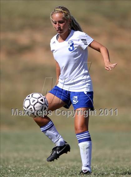 Thumbnail 1 in Cleveland vs. Greeneville (Bearden Invitational) photogallery.
