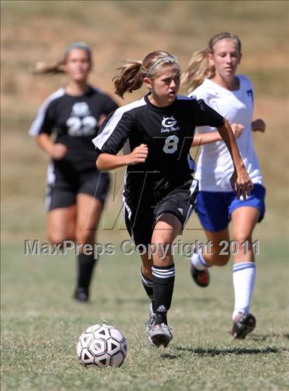 Thumbnail 3 in Cleveland vs. Greeneville (Bearden Invitational) photogallery.