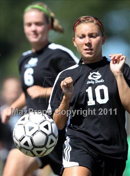 Thumbnail 1 in Cleveland vs. Greeneville (Bearden Invitational) photogallery.