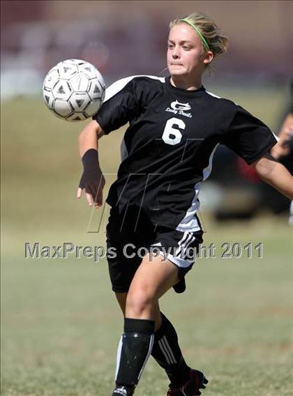Thumbnail 3 in Cleveland vs. Greeneville (Bearden Invitational) photogallery.