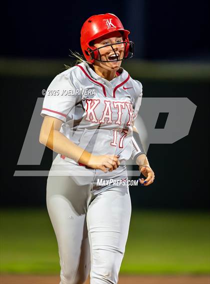 Thumbnail 2 in Katy @ Jordan photogallery.