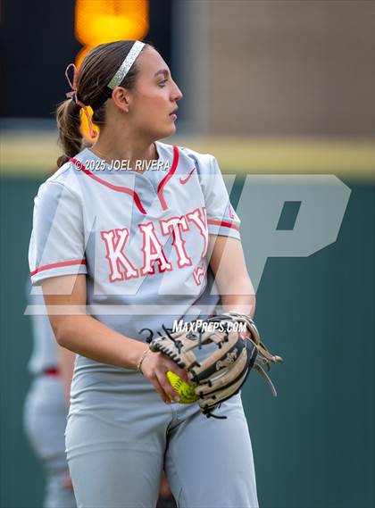 Thumbnail 2 in Katy @ Jordan photogallery.