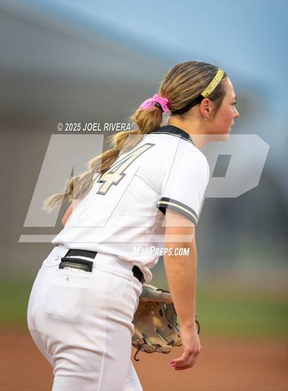 Thumbnail 3 in Katy @ Jordan photogallery.