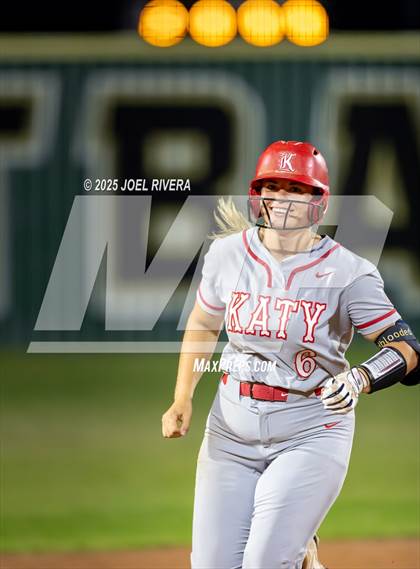 Thumbnail 1 in Katy @ Jordan photogallery.