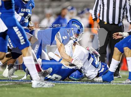 Thumbnail 3 in Liberty @ Blue Springs South (MSHSAA Class 6 District Quarterfinal) photogallery.