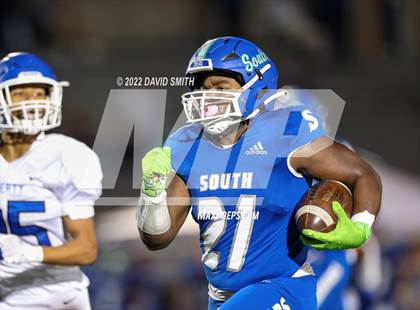 Thumbnail 1 in Liberty @ Blue Springs South (MSHSAA Class 6 District Quarterfinal) photogallery.