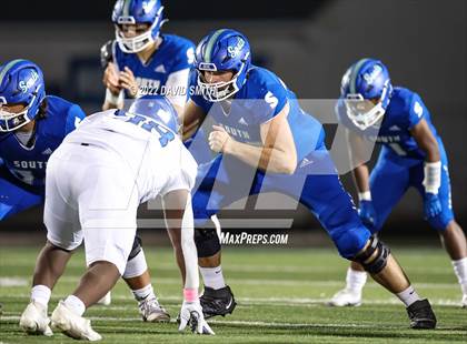 Thumbnail 2 in Liberty @ Blue Springs South (MSHSAA Class 6 District Quarterfinal) photogallery.