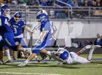 Thumbnail 1 in Liberty @ Blue Springs South (MSHSAA Class 6 District Quarterfinal) photogallery.