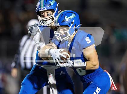 Thumbnail 3 in Liberty @ Blue Springs South (MSHSAA Class 6 District Quarterfinal) photogallery.