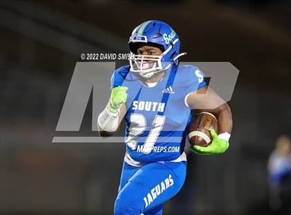 Thumbnail 2 in Liberty @ Blue Springs South (MSHSAA Class 6 District Quarterfinal) photogallery.