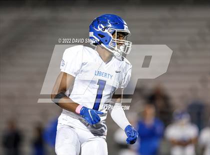 Thumbnail 1 in Liberty @ Blue Springs South (MSHSAA Class 6 District Quarterfinal) photogallery.