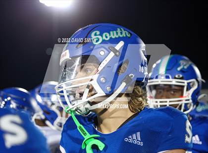 Thumbnail 3 in Liberty @ Blue Springs South (MSHSAA Class 6 District Quarterfinal) photogallery.