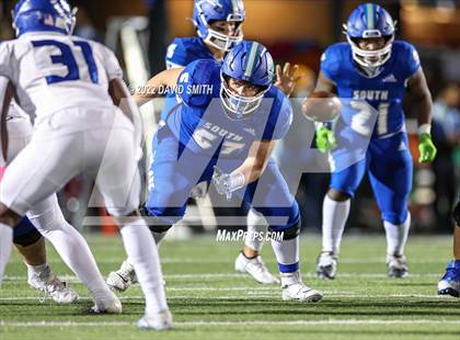 Thumbnail 3 in Liberty @ Blue Springs South (MSHSAA Class 6 District Quarterfinal) photogallery.