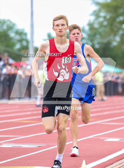 Thumbnail 2 in CHSAA Track & Field 5A Championships (Boys 800m Relay) photogallery.
